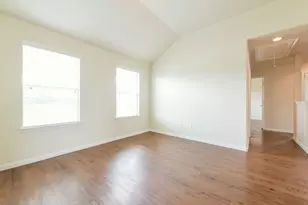 7442 Towerview Ln, Houston, TX 77489 - Photo 7