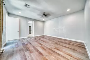 7606 Portal Dr, Houston, TX 77071 - Photo 31