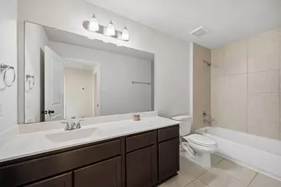 756 Lake Lacosta Dr, Katy, TX 77493 - Photo 17