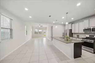 756 Lake Lacosta Dr, Katy, TX 77493 - Photo 3