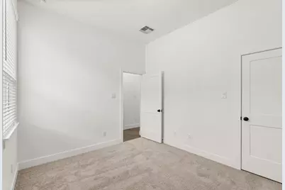 4707 Harrington Gate Drive, Texas City, TX 77590 - Photo 5