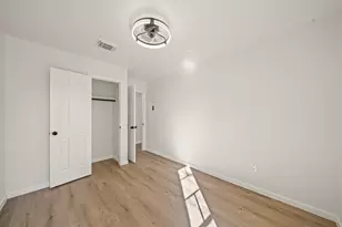 11059 Vailview Dr, Houston, TX 77016 - Photo 11