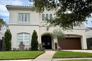 2826 Robinhood St, West University Place, TX 77005 - Photo 1