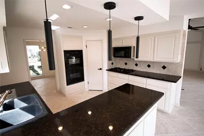 14811 Delbarton Drive, Houston, TX 77083 - Photo 11