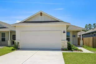 18555 Lndg Mdws Ln, New Caney, TX 77357 - Photo 3