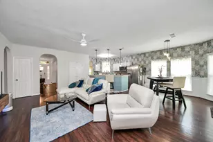 4634 Jaymar Dr, Sugar Land, TX 77479 - Photo 11