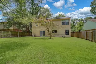 3235 Village Park Dr, Houston, TX 77339 - Photo 27