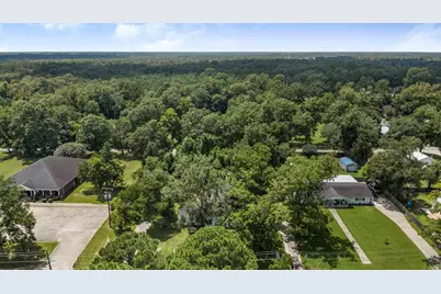 660 Redwood Street, Kountze, TX 77625 - Photo 31