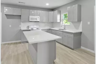 660 Redwood Street, Kountze, TX 77625 - Photo 9