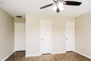 22831 Twisting Pine Dr, Spring, TX 77373 - Photo 9
