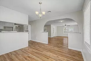 1114 W 5th St, Freeport, TX 77541 - Photo 13