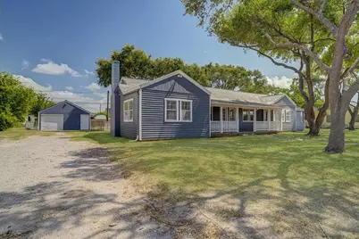 1114 W 5th Street, Freeport, TX 77541 - Photo 3