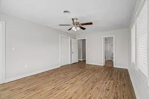 1114 W 5th St, Freeport, TX 77541 - Photo 19