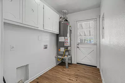 1114 W 5th Street, Freeport, TX 77541 - Photo 33