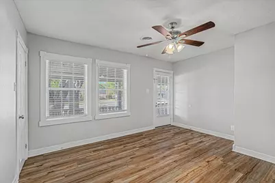 1114 W 5th Street, Freeport, TX 77541 - Photo 27