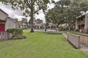 5005 Georgi Ln, Houston, TX 77092 - Photo 31