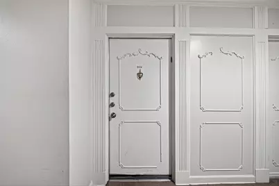 2600 Bellefontaine St Apt D24, Houston, TX 77025 - Photo 5