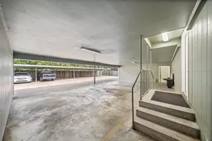 1609 N Richmond Rd, Wharton, TX 77488 - Photo 11