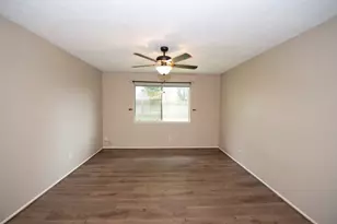 2513 Harpers Ferry Dr, League City, TX 77573 - Photo 19