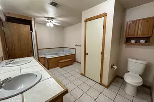 22450 Oakley Rd, New Caney, TX 77357 - Photo 19