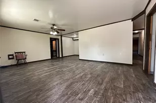 22450 Oakley Rd, New Caney, TX 77357 - Photo 7