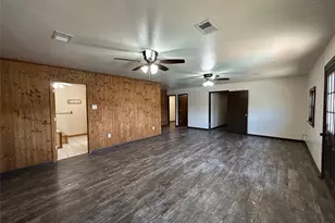 22450 Oakley Rd, New Caney, TX 77357 - Photo 17