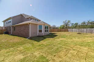 2016 Woodland Park Ct, Conroe, TX 77384 - Photo 47