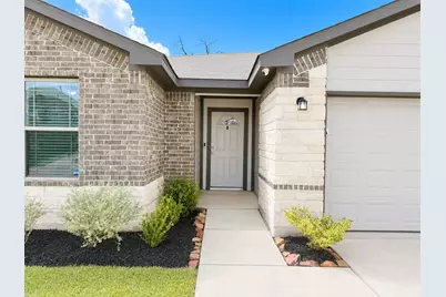11760 Whirlaway Drive, Willis, TX 77318 - Photo 5