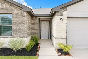 11760 Whirlaway Dr, Willis, TX 77318 - Photo 5