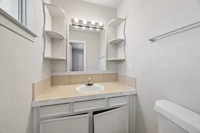 10350 Stover Street, Houston, TX 77075 - Photo 9