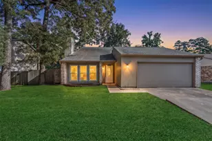 3223 Holly Green Dr, Kingwood, TX 77339 - Photo 3