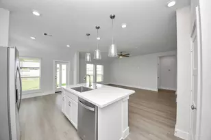 3217 21st St N, Texas City, TX 77590 - Photo 37