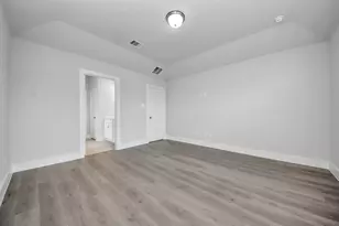 3217 21st St N, Texas City, TX 77590 - Photo 17