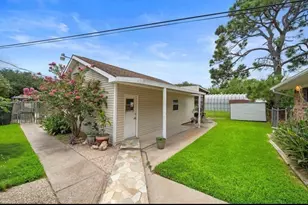 8105 Miller Dr, Hitchcock, TX 77563 - Photo 29