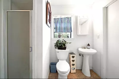 8105 Miller Drive, Hitchcock, TX 77563 - Photo 33