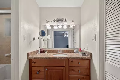 8105 Miller Drive, Hitchcock, TX 77563 - Photo 17