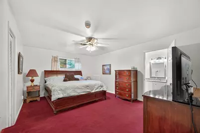 8105 Miller Drive, Hitchcock, TX 77563 - Photo 13