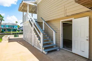 920 Bonita St, Bayou Vista, TX 77563 - Photo 7