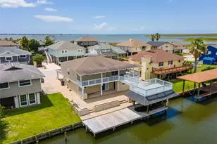 920 Bonita St, Bayou Vista, TX 77563 - Photo 1