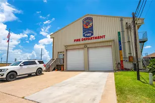 920 Bonita St, Bayou Vista, TX 77563 - Photo 49
