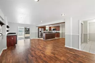 920 Bonita St, Bayou Vista, TX 77563 - Photo 9