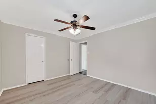 16111 Soaring Eagle Dr, Houston, TX 77083 - Photo 31