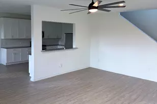 15138 Canyon Rapids Rd, Conroe, TX 77302 - Photo 5