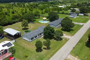 10023 S Country Dr, Alvin, TX 77511 - Photo 45