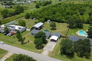 10023 S Country Dr, Alvin, TX 77511 - Photo 43