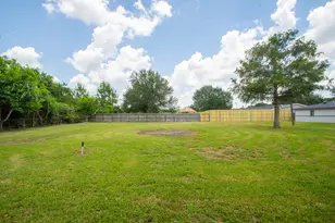 10023 S Country Dr, Alvin, TX 77511 - Photo 29