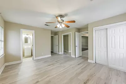 405 N Burnett Drive, Baytown, TX 77520 - Photo 11