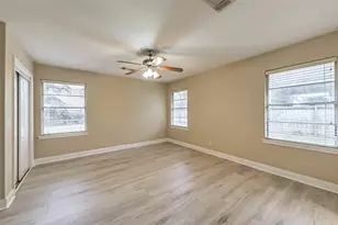 405 N Burnett Dr, Baytown, TX 77520 - Photo 11