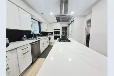 11911 Dandelion Lane, Houston, TX 77071 - Photo 5