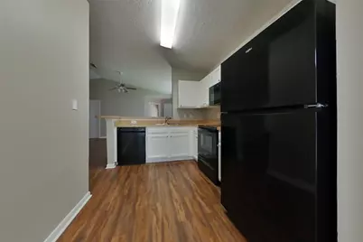 3130 Kelling Street, Houston, TX 77045 - Photo 7